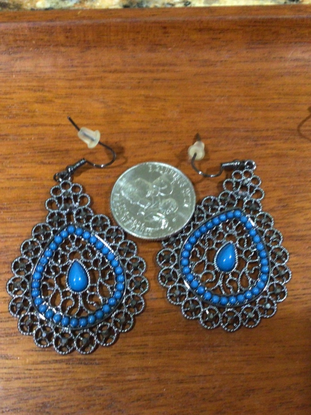 Three pair of southwestern style earrings all in great shape - Picture 3 of 4